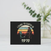 1970年に地球にやって来たエイリアン&ビッグフット ポストカード (スタンド正面)