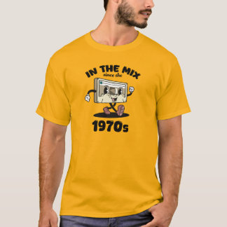 1970年代レトロミックステープカセットテープTシャツ Tシャツ