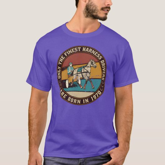 1970年生まれの馬糞運転手 誕生日おめでとう友達 Tシャツ (正面)