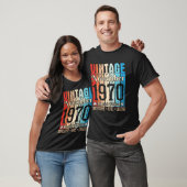 1970年11生まれ月の黒人女性の黒女王 Tシャツ (ユニセックス)