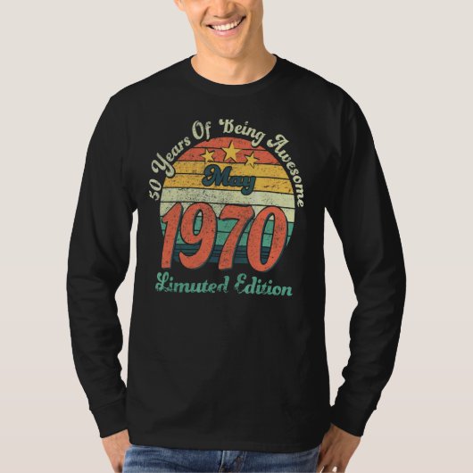 1970年5素晴らし月50誕生日以来52歳 Tシャツ (正面)