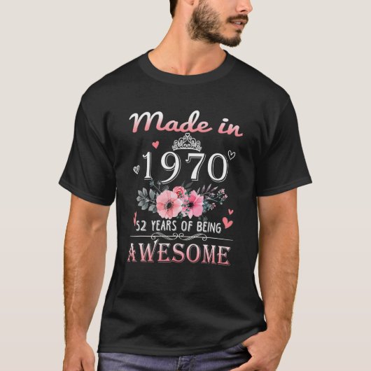 1970年、52歳、52歳のフローラ贈与誕生日 Tシャツ (正面)