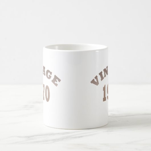 1970生まれ年のヴィンテージ誕生日ギフト コーヒーマグカップ (中央)