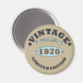 1970生まれ年のヴィンテージ誕生日ギフト マグネット (正面/裏面)