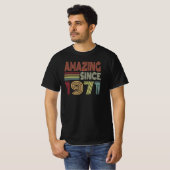 1971年のレトロ以来の驚生まれき1971誕生日 Tシャツ (正面フル)