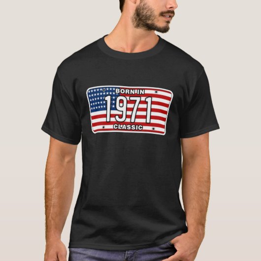 1971年製クラシックカー 52歳の誕生日おめでとう Tシャツ (正面)