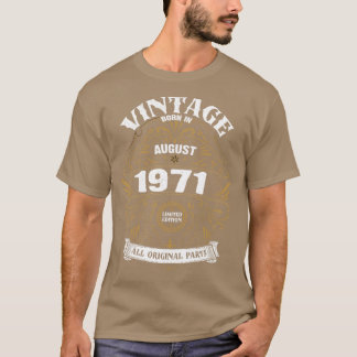 1971生まれ威厳がある年の誕生日 Tシャツ