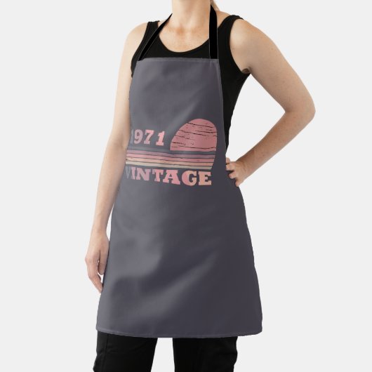 1971生まれ年のヴィンテージ誕生日ギフト エプロン (インサイチュ)