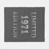 1971生まれ年53歳 フリースブランケット (正面(横))