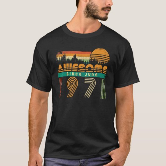 1971素晴らし年6月以来誕生日女子男性へVi Tシャツ (正面)