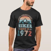 1972年の生まれハイカー50誕生日ハイキングレトロギフト Tシャツ (正面)