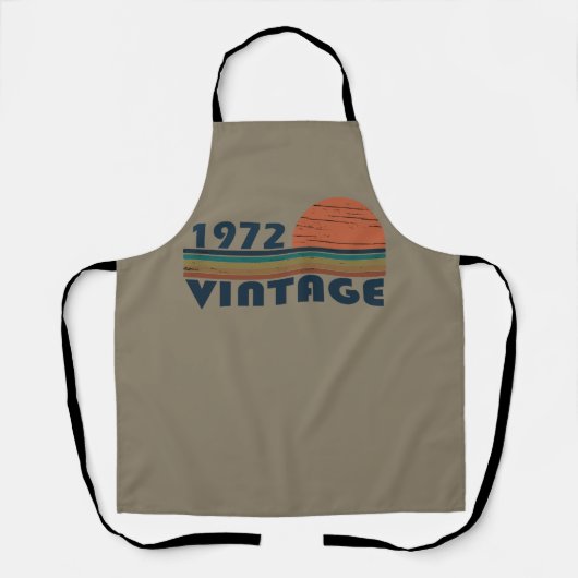 1972生まれ年のヴィンテージ誕生日ギフト エプロン (正面)