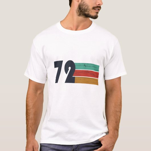 1972生まれ年のヴィンテージ誕生日ギフト Tシャツ (正面)