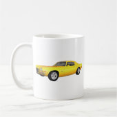 1972 Camaro Z28:マッスルカー:黄仕上げ: コーヒーマグカップ (左)