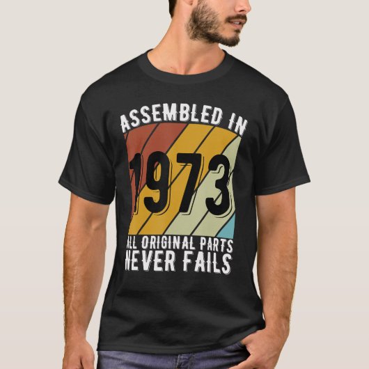 1973年50Biの50歳の誕生日カー生まれファン Tシャツ (正面)