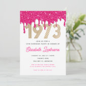 1973年 ピンクのラメ入りした雫のデザインの50歳の誕生日招待状 招待状 (スタンド正面)