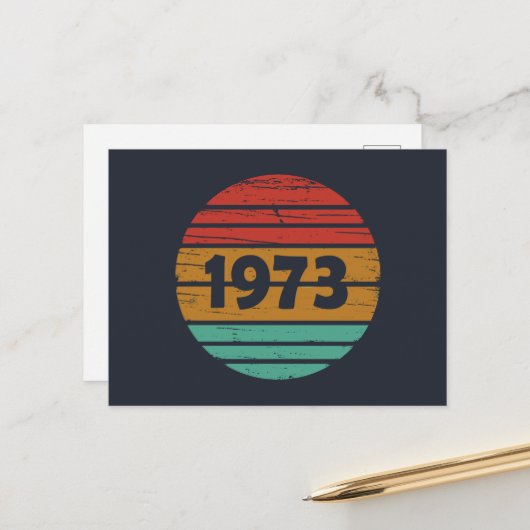 1973生まれ年のヴィンテージ誕生日ギフト シーズンポストカード (正面/裏面インサイチュ)