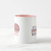 1973生まれ年のヴィンテージ誕生日ギフト マグカップ (中央)