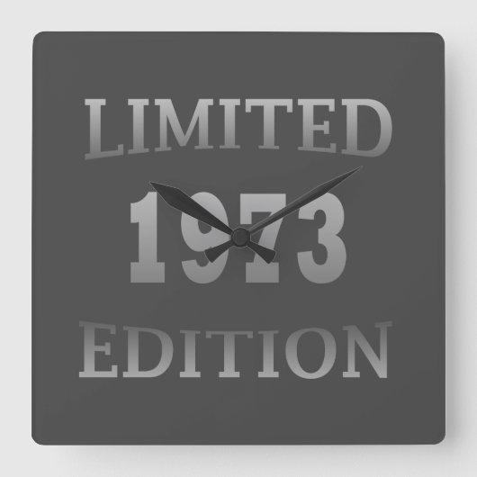 1973生まれ年生誕限定版 スクエア壁時計 (正面)