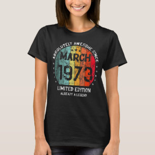 1973素晴らし年3月以来の完全に男の女性バット Tシャツ