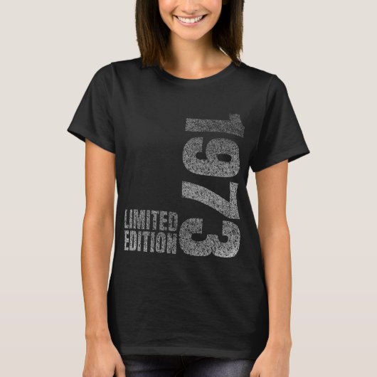 1973 Born birthday present Tシャツ (正面)