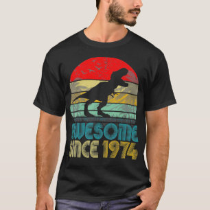 1974年から48誕生日素晴らし恐竜レトロ48 Tシャツ