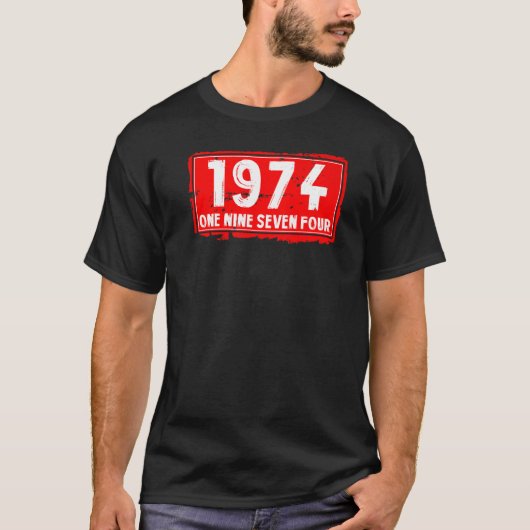 1974年誕生女子男性へB素晴らし年 Tシャツ (正面)