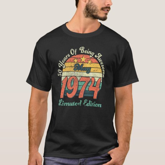 1974年5素晴らし月50誕生日以来48歳 Tシャツ (正面)