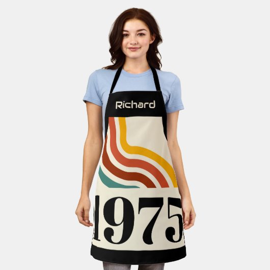 1975レトロストライプヴィンテージ50番目の誕生日ギフト エプロン (着用した状態)