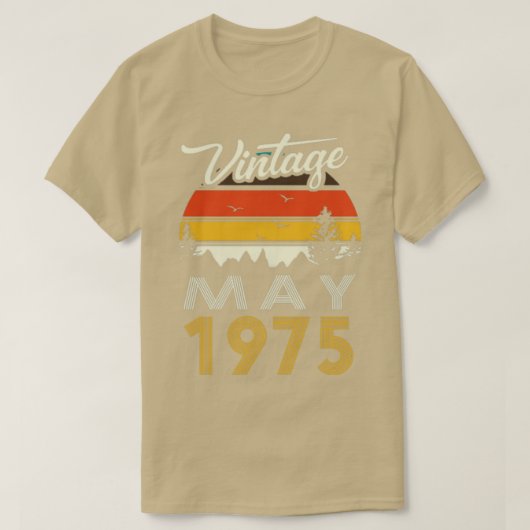 1975ヴィンテージ5月誕生日Gif Tシャツ (デザイン正面)