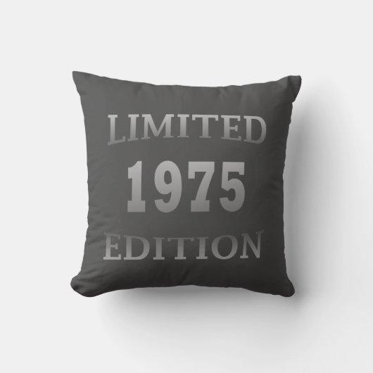 1975年生まれの誕生日プレゼント クッション (正面)