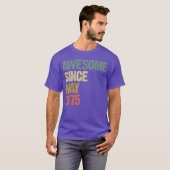 1975年5月以来最高のレトロなヴィンテージギフト友達 Tシャツ (正面フル)