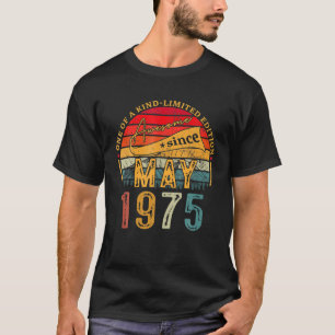1975年5月以素晴らし来47歳ギフト47th Birt Tシャツ