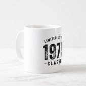 1975年 クラシックな誕生年 コーヒーマグカップ (正面左)