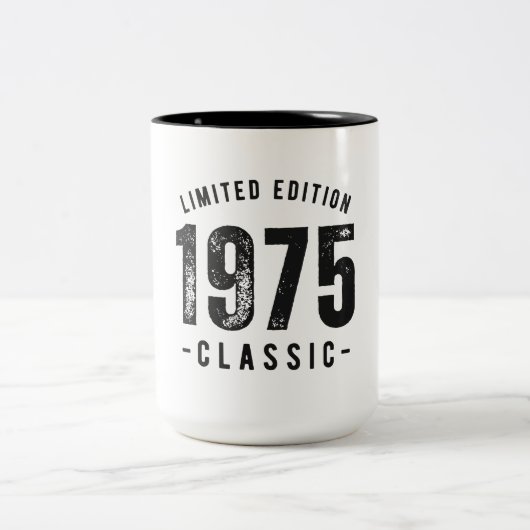 1975年 クラシックな誕生年 ツートーンマグカップ (中央)
