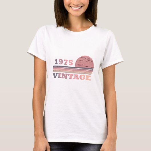 1975生まれ年ヴィンテージ50歳の誕生日パーティー Tシャツ (正面)