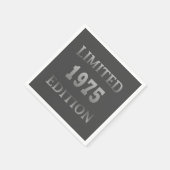 1975生まれ年50歳の誕生日パーティー スタンダードカクテルナプキン (角)
