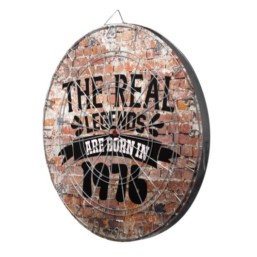 1976実在年のダルト生まれボードの伝説 ダーツボード (正面右)