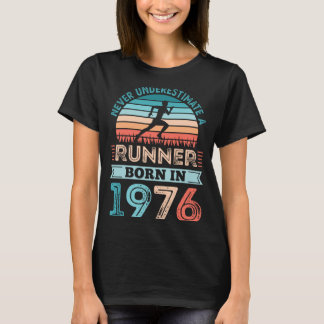 1976年生まれの男性ランナー 50歳の誕生日 ランニング Tシャツ