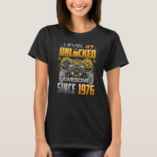 1976年生まれの47歳の誕生日おめでとうございます レベル47アンロック Tシャツ