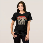 1976年製レトロな50歳の誕生日アウトドア派のBday トライブレンドTシャツ (正面全面)