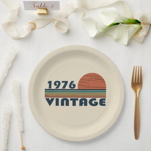 1976生まれ年のヴィンテージ誕生日ギフト ペーパープレート (ウェディング)