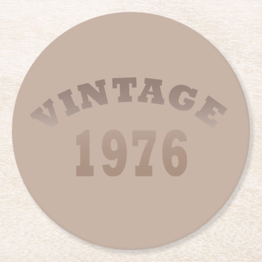 1976生まれ年のヴィンテージ誕生日 ラウンドペーパーコースター (正面)