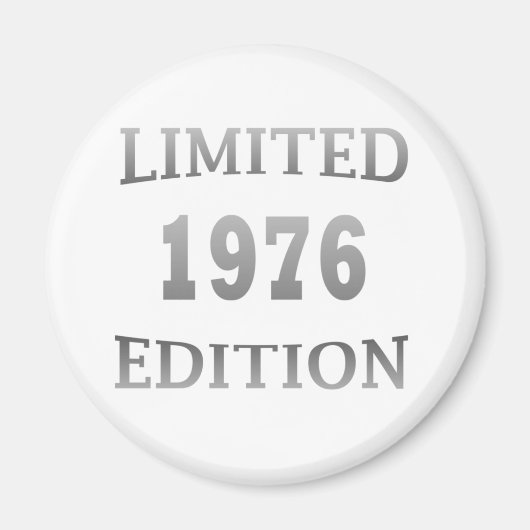 1976生まれ年生誕限定版 マグネット (正面)