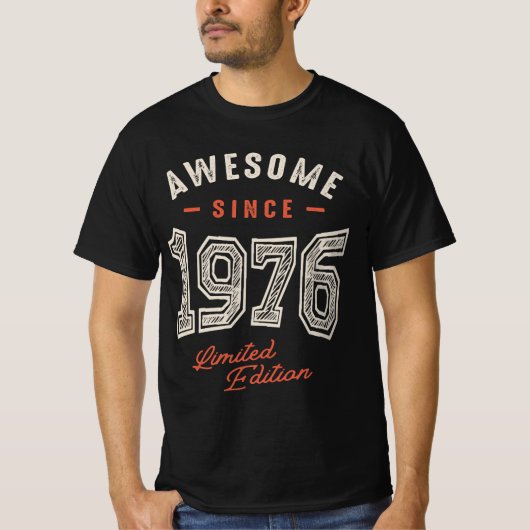 1976素晴らし年から46番目の誕生日レトロクラシック Tシャツ (正面)