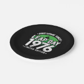 1976素晴らし年閏年日以後2月29誕生日 ペーパープレート (アングル)