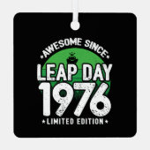 1976素晴らし年閏年日以後2月29誕生日 メタルオーナメント (裏面)