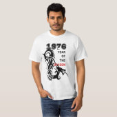 1976辰年の入れ墨のティーのカスタムのグループ Tシャツ (正面フル)