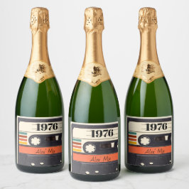 1976 レトロ ストライプ カセットテープ ヴィンテージ オレンジ スパークリングワインラベル