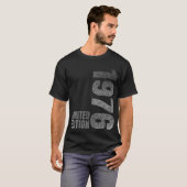 1976 Born birthday present Tシャツ (正面フル)